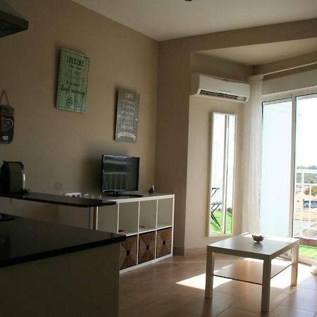 Clb Feria Apartment Севиля Екстериор снимка